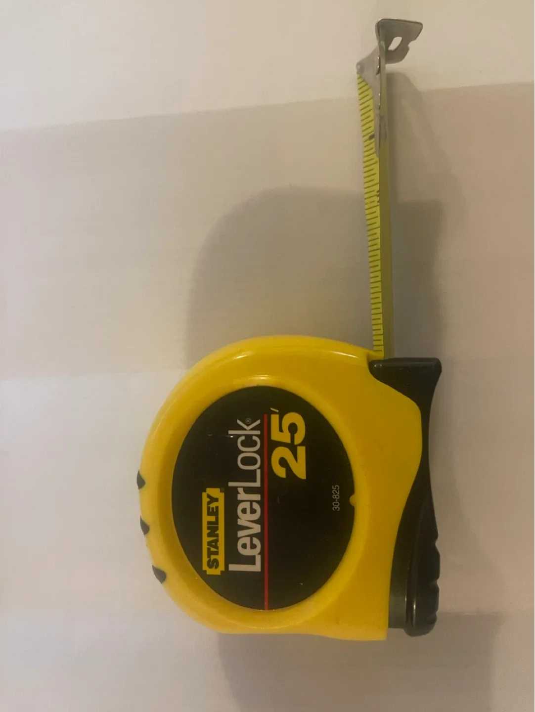 Stanley Leverlock 25' Tape Measure