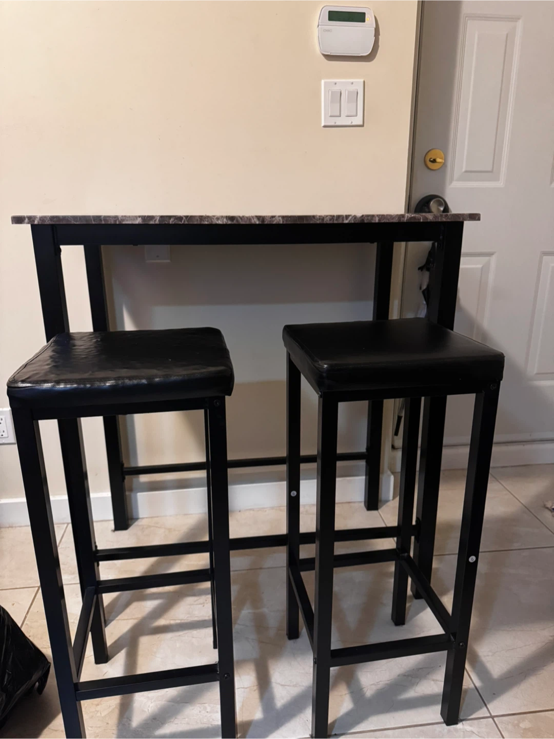 Bar Table Set with 2 Stools - photo 4