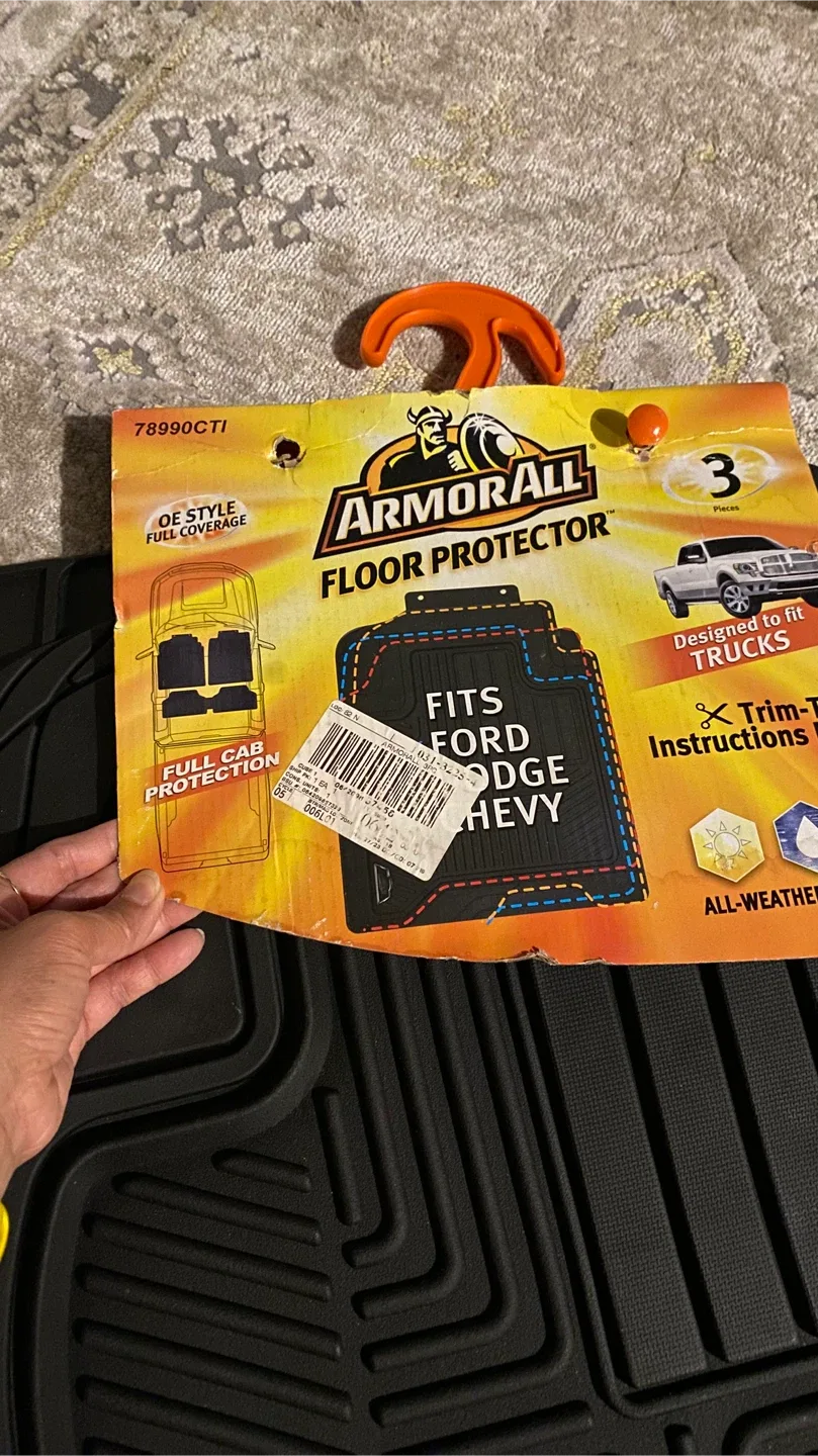 ArmorAll Floor Protector - Truck Floor Mats image indicator(2)