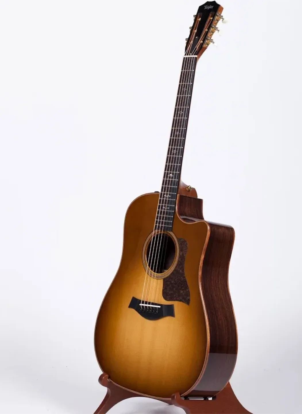 Taylor 710ce Acoustic Guitar with Case image indicator(2)