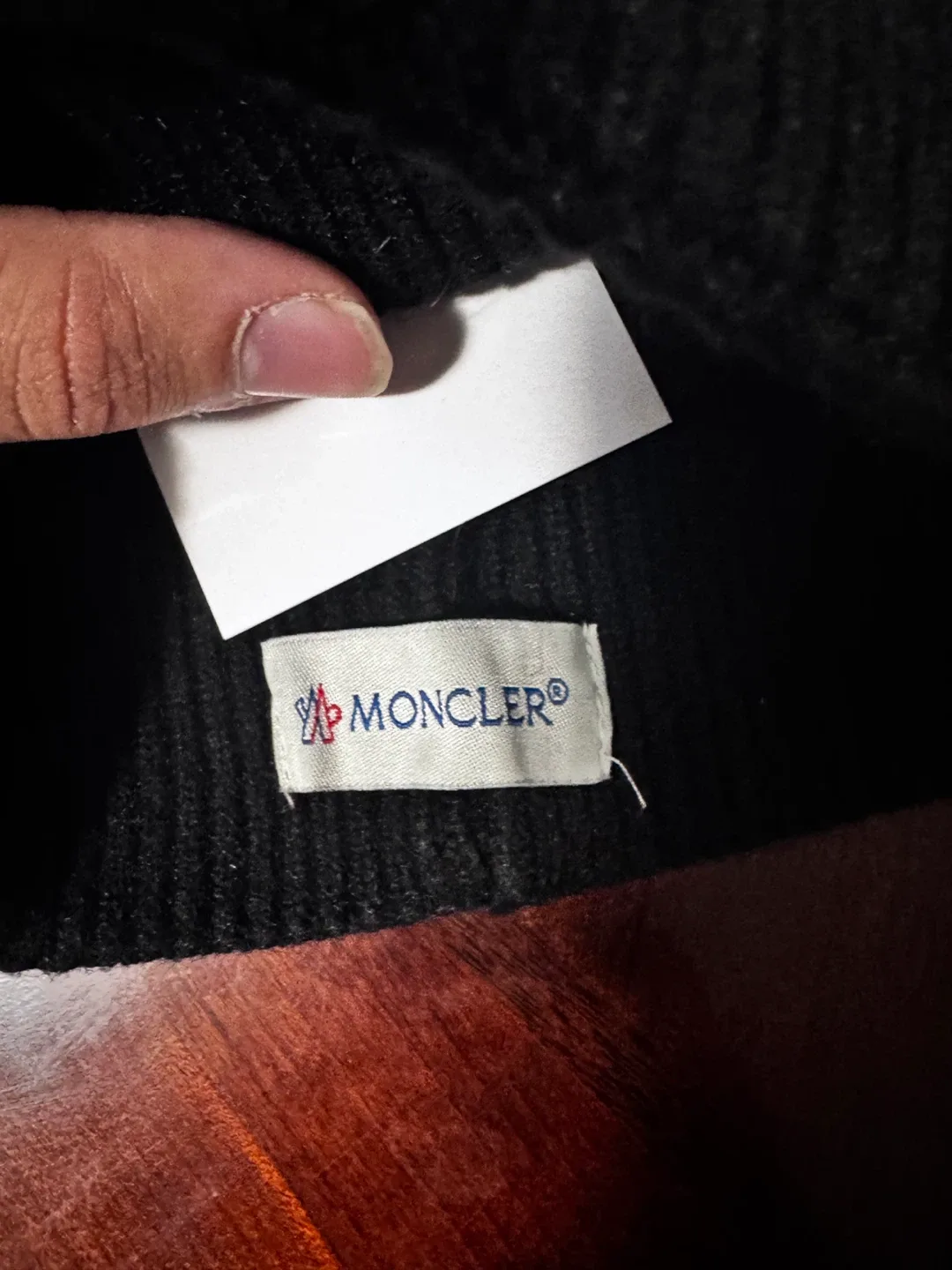 Moncler Black Beanie Hat - Brand New image indicator(6)