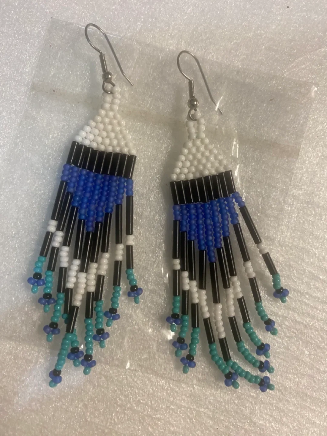 beaded earrings thumbnail