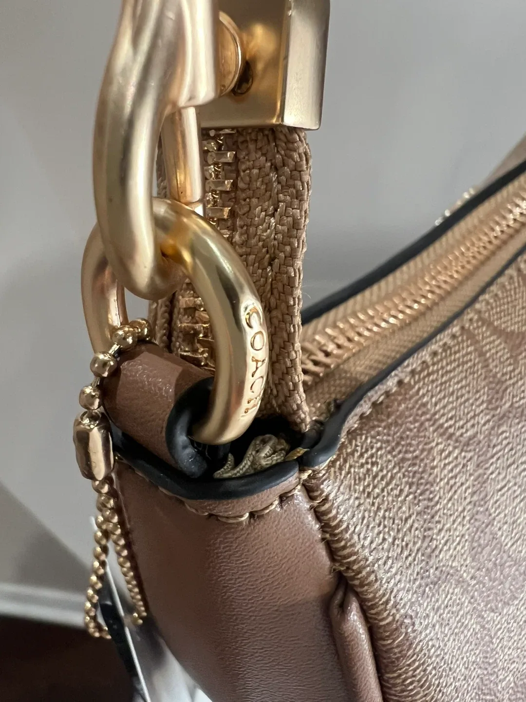 Coach Terri shoulder bag image indicator(6)