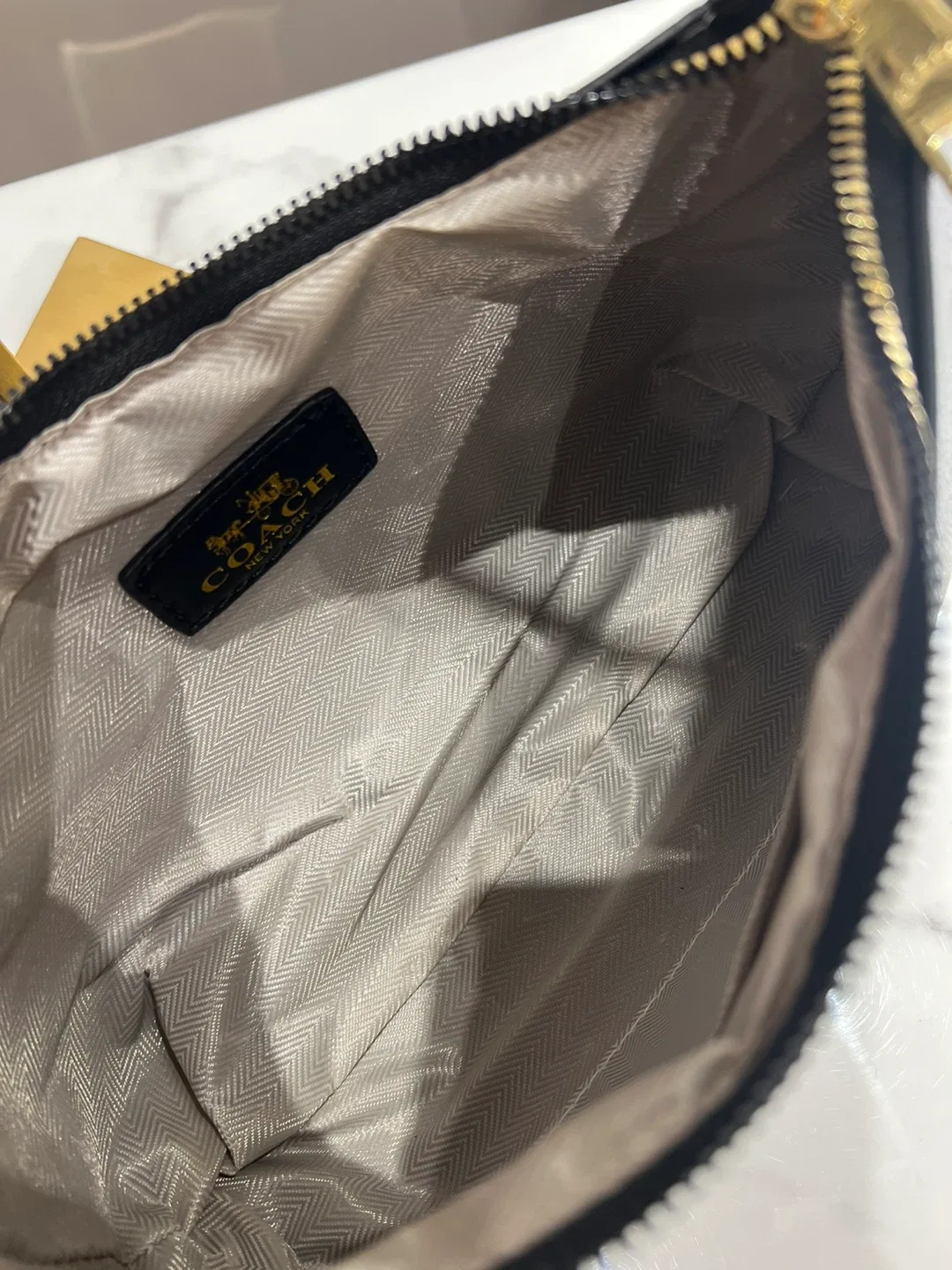 Coach Terri shoulder bag image indicator(3)