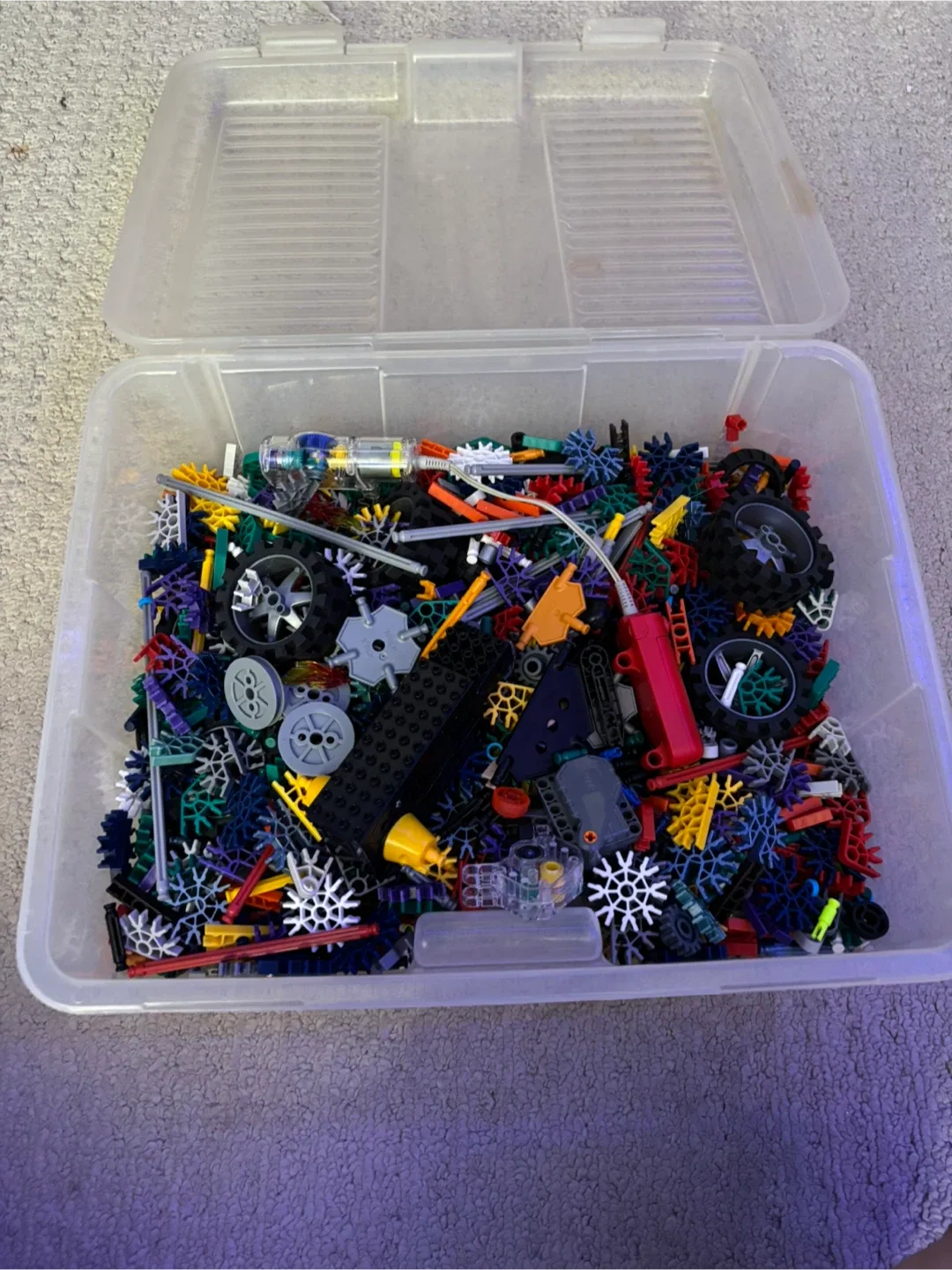 K'NEX Building Pieces Lot image indicator(2)