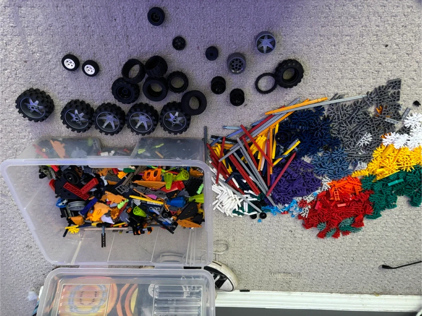 K'NEX Building Pieces Lot image indicator(5)