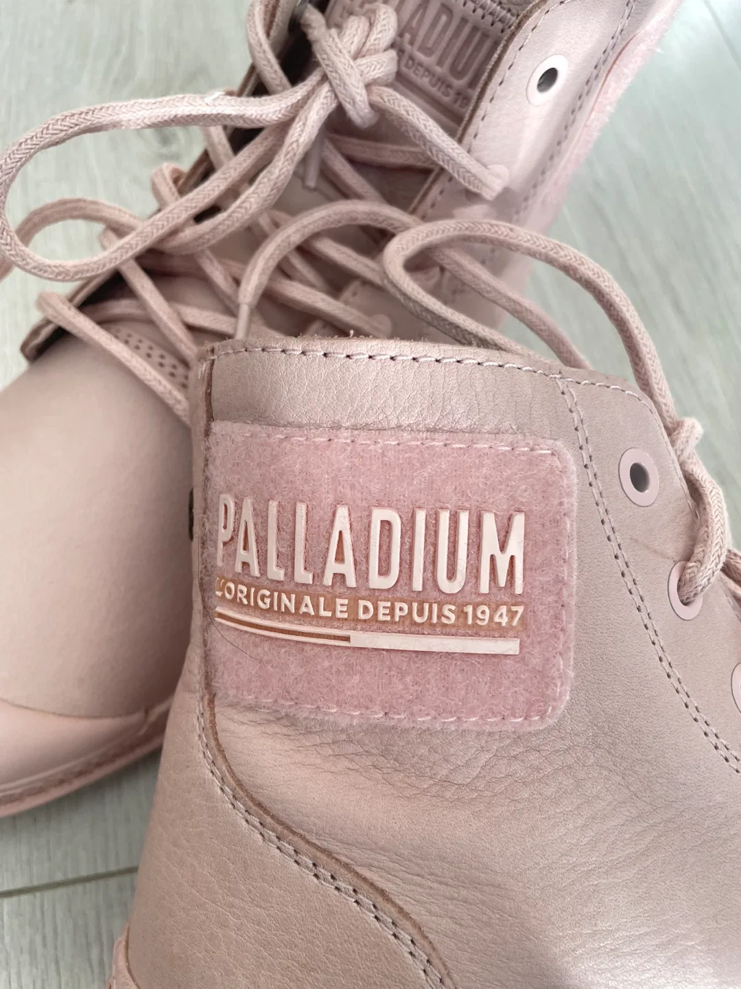 Palladium Boots - Size 7.5 US Women's image indicator(7)