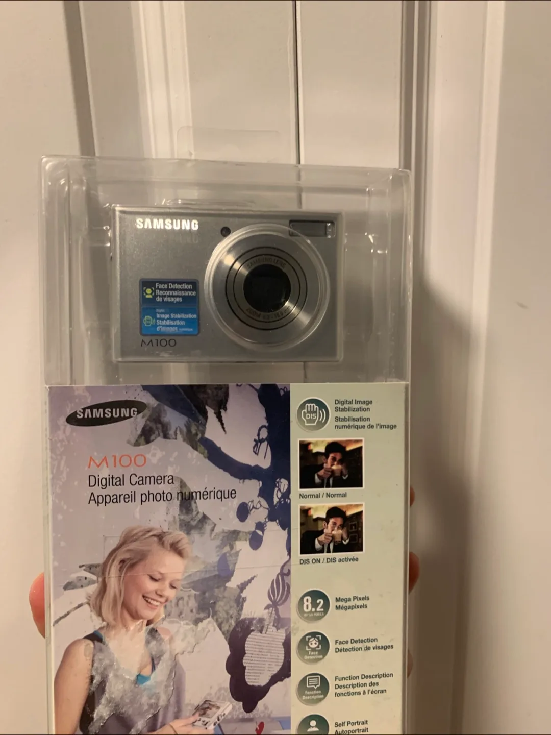 Samsung M100 Digital Camera - New in Box! image indicator(5)