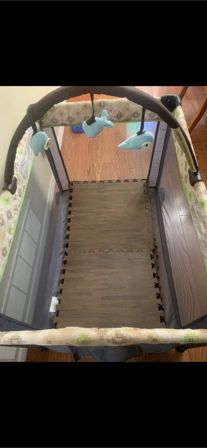 Harmony Play/Sleep Crib image indicator(5)