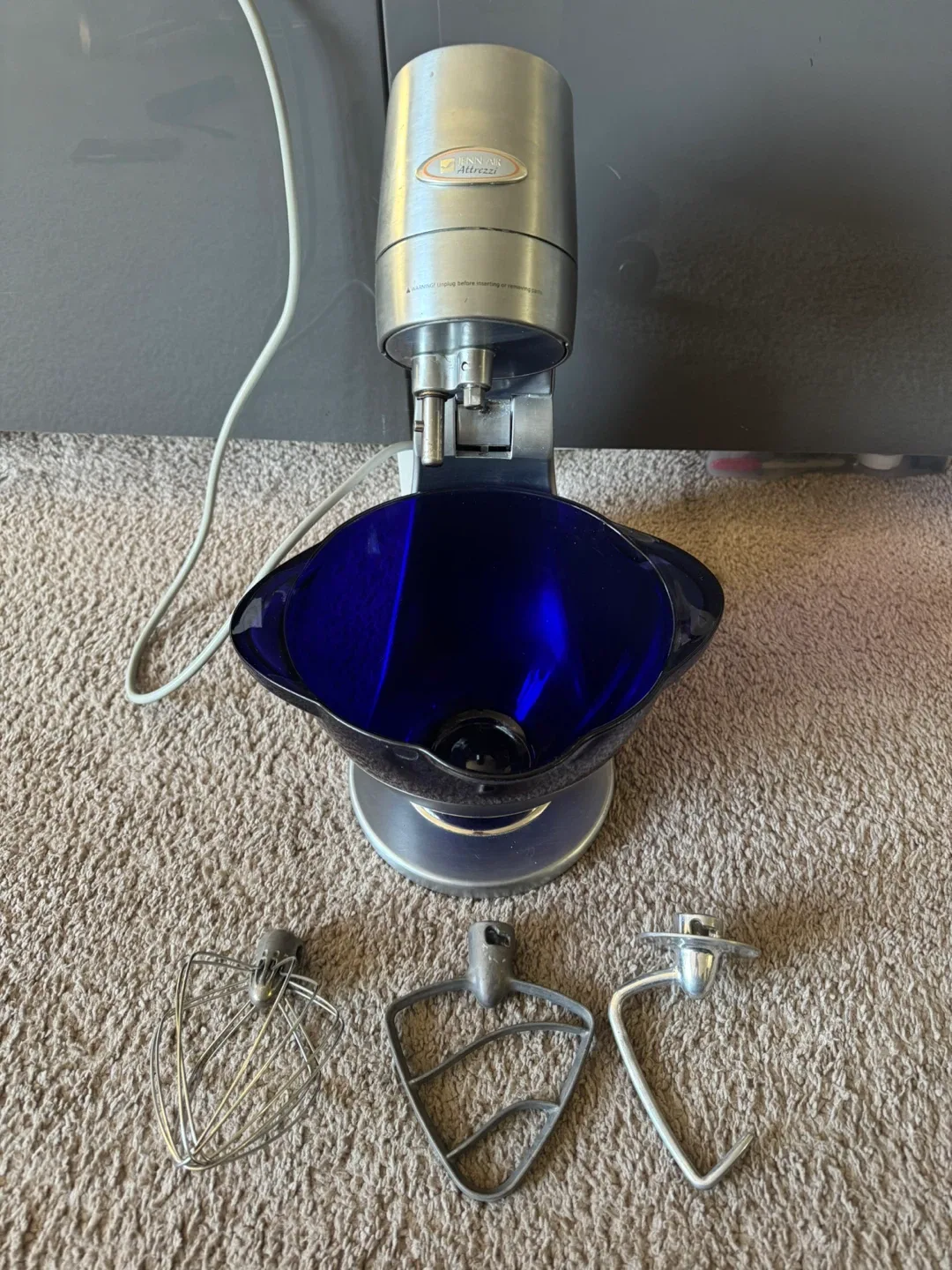 Stand Mixer, JSM900, w/blue Bowl, 3 Attachments thumbnail