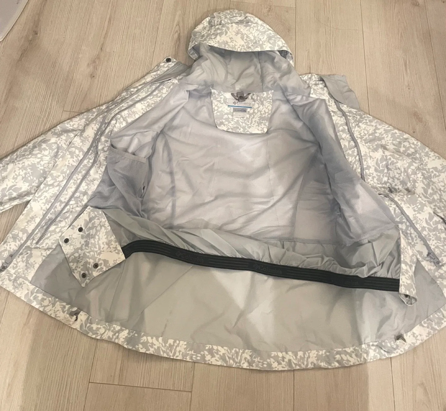 Columbia Interchange Jacket, Size S image indicator(2)