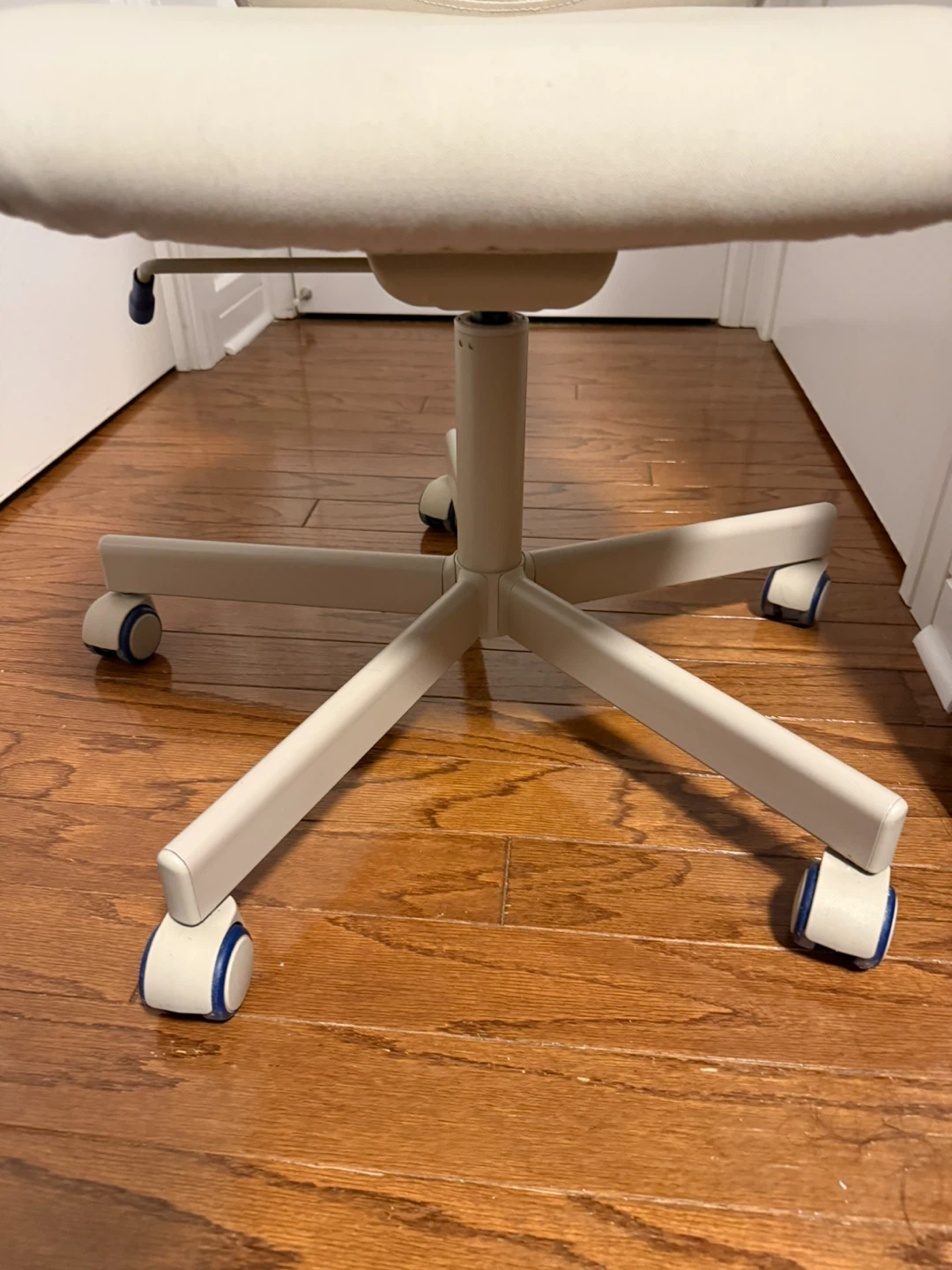 IKEA Flintan Office Chair - Beige - photo 2