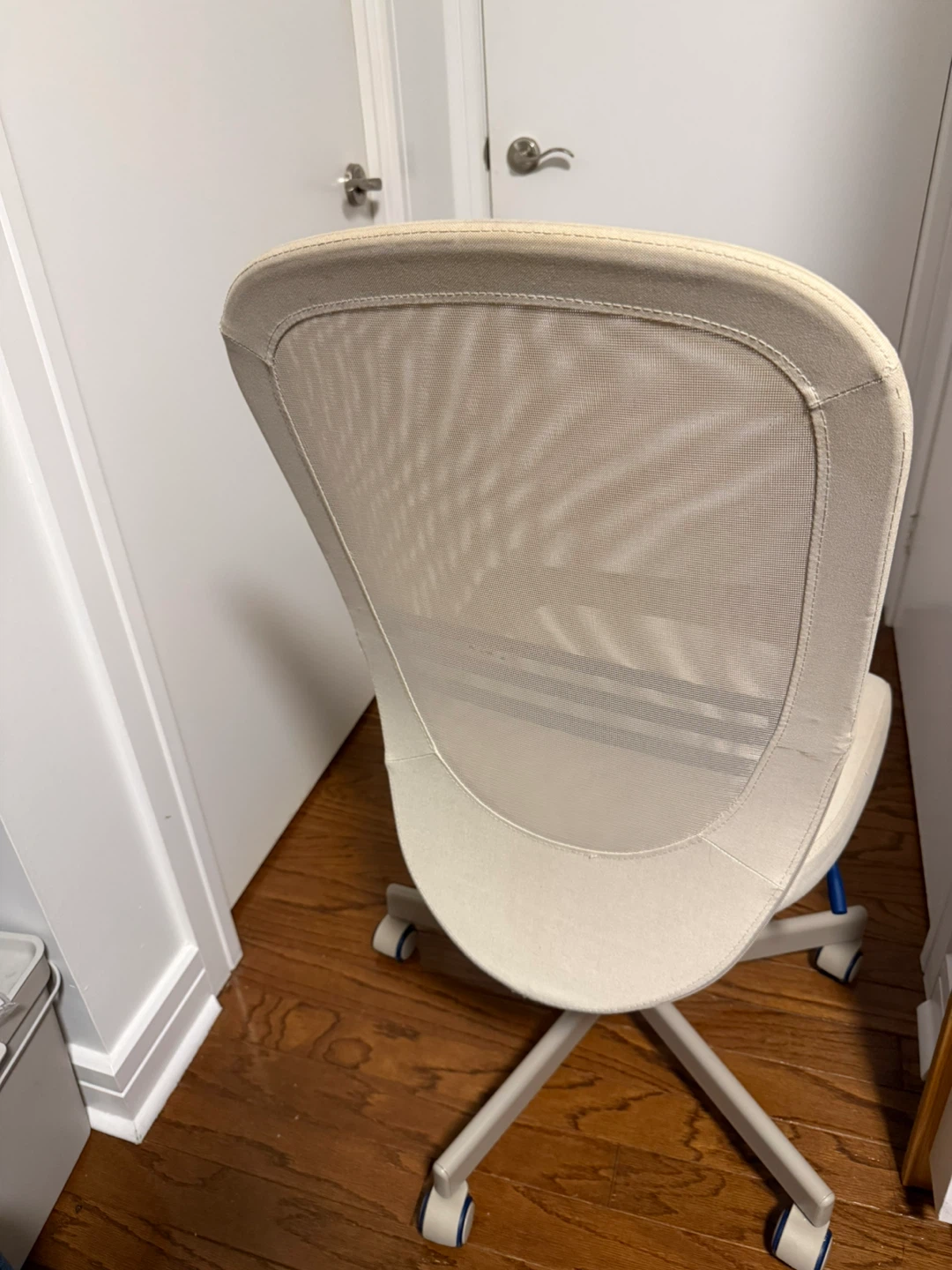 IKEA Flintan Office Chair - Beige - photo 4