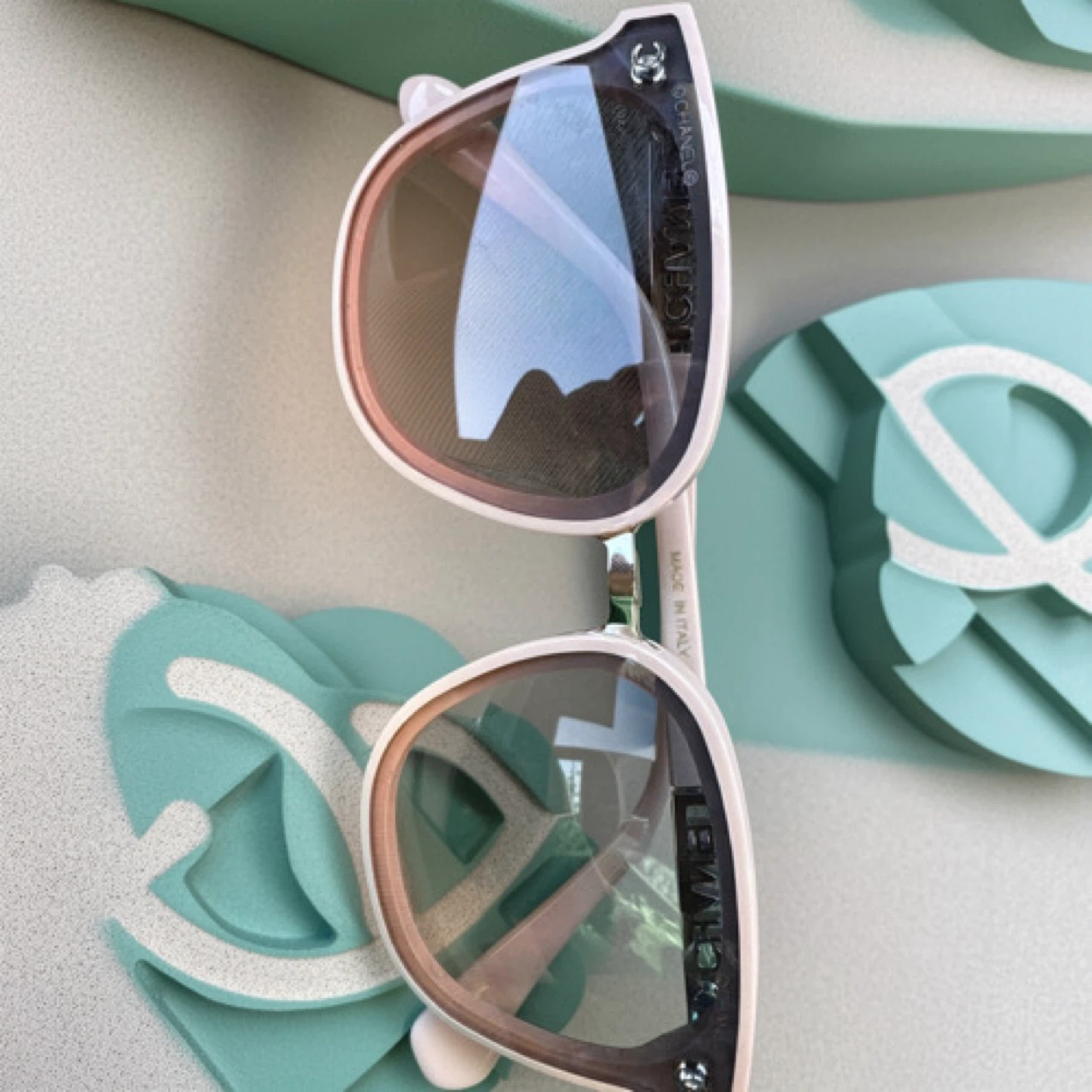 Chanel Sunglasses - Pink - photo 4