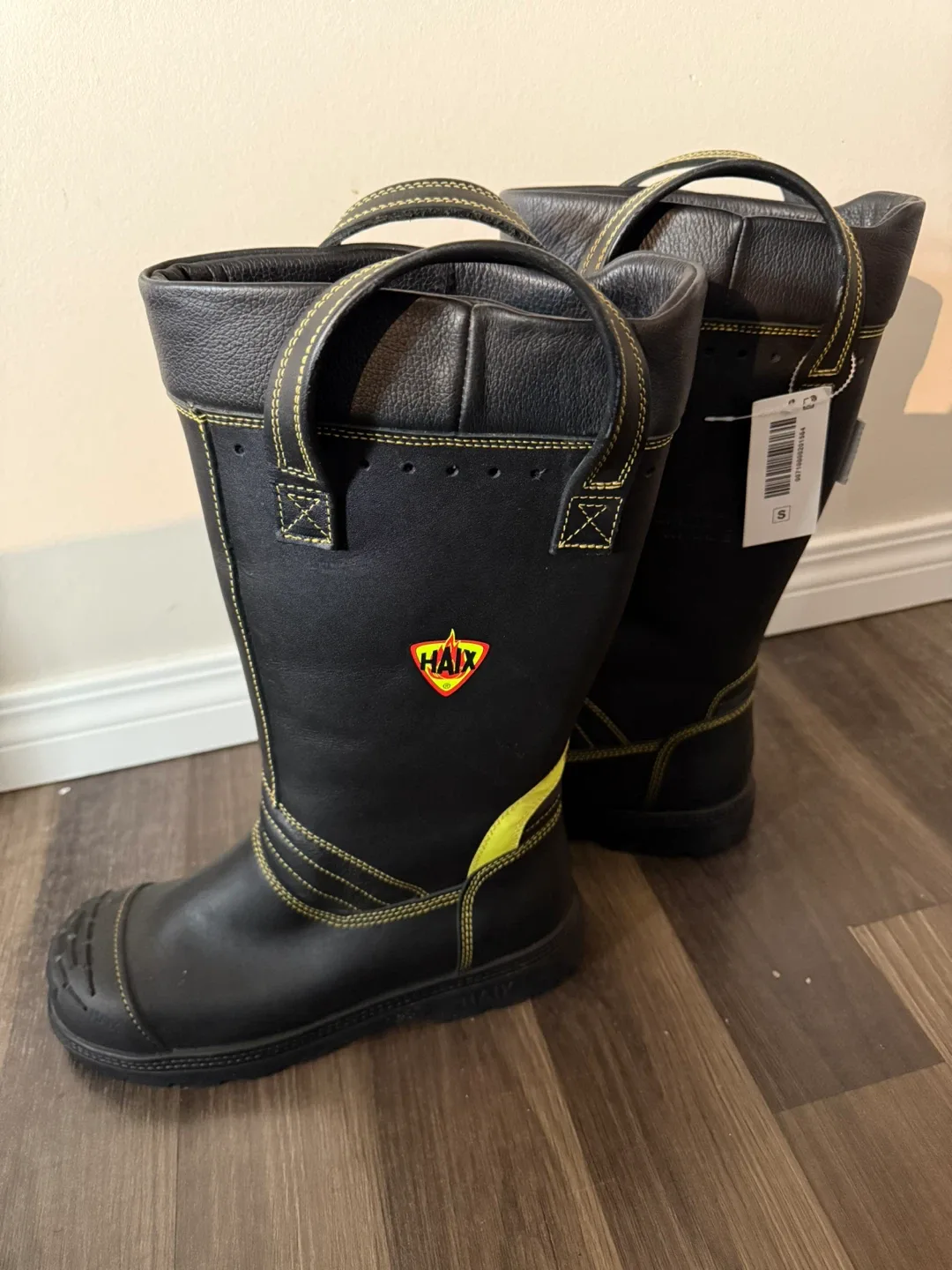 CROSSTECH Black Firefighter Boots image indicator(6)