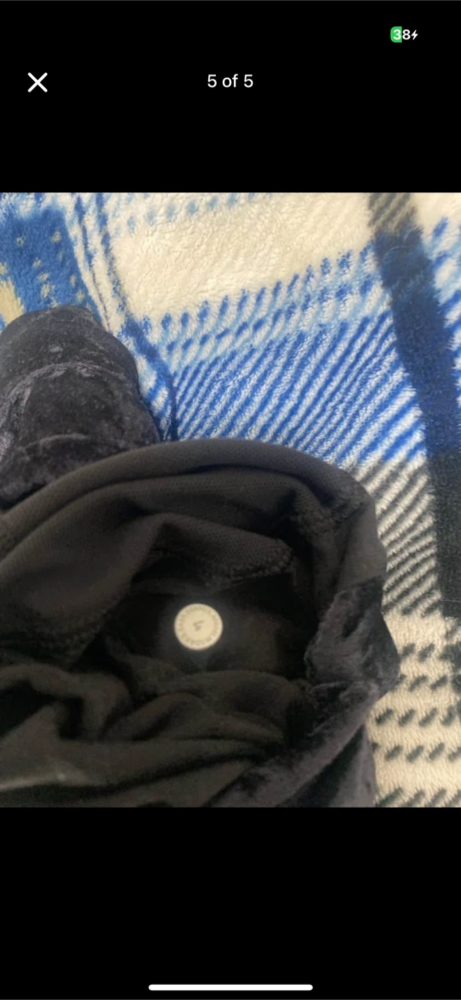 Lululemon Velvet Jogger - Size 4