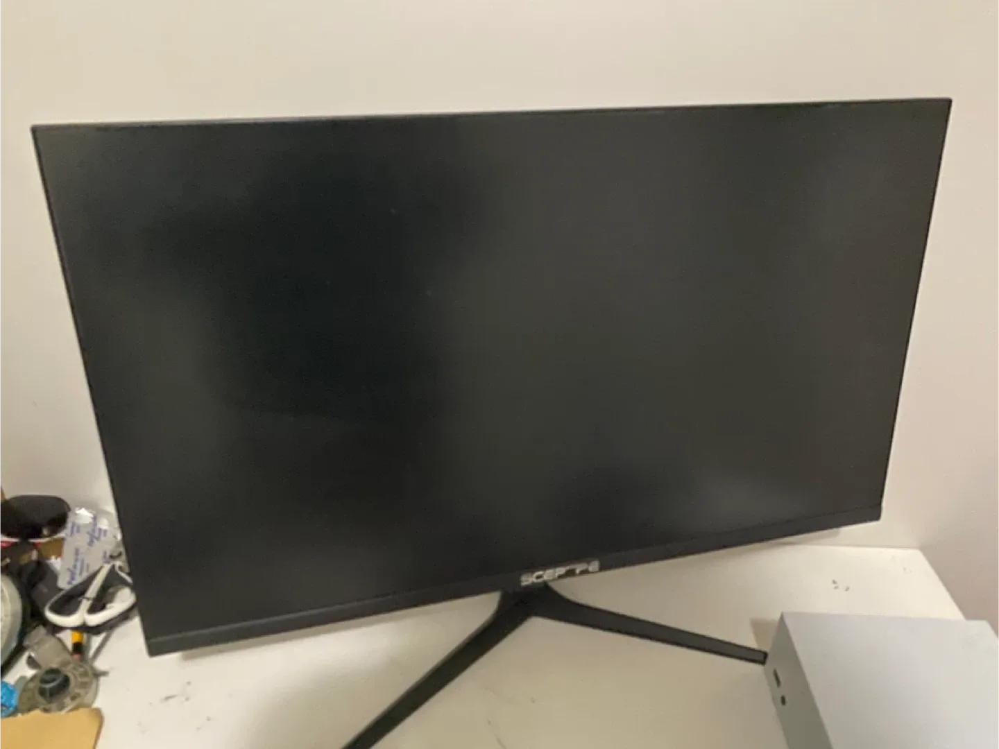 Xbox series s with a monitor image indicator(3)