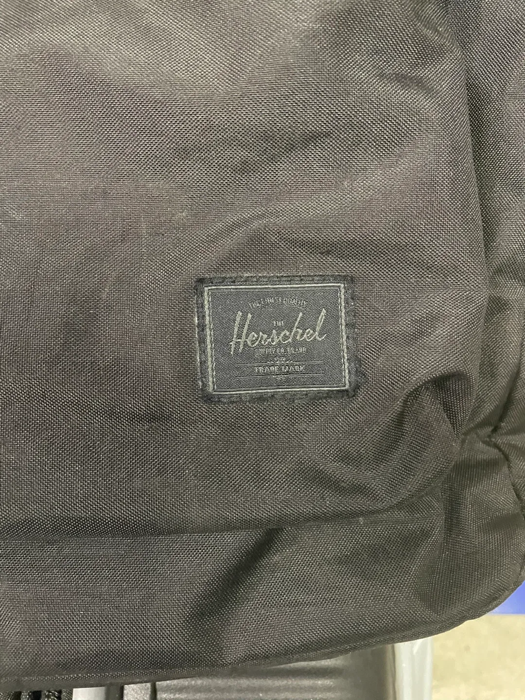 Herschel Black Backpack image indicator(2)