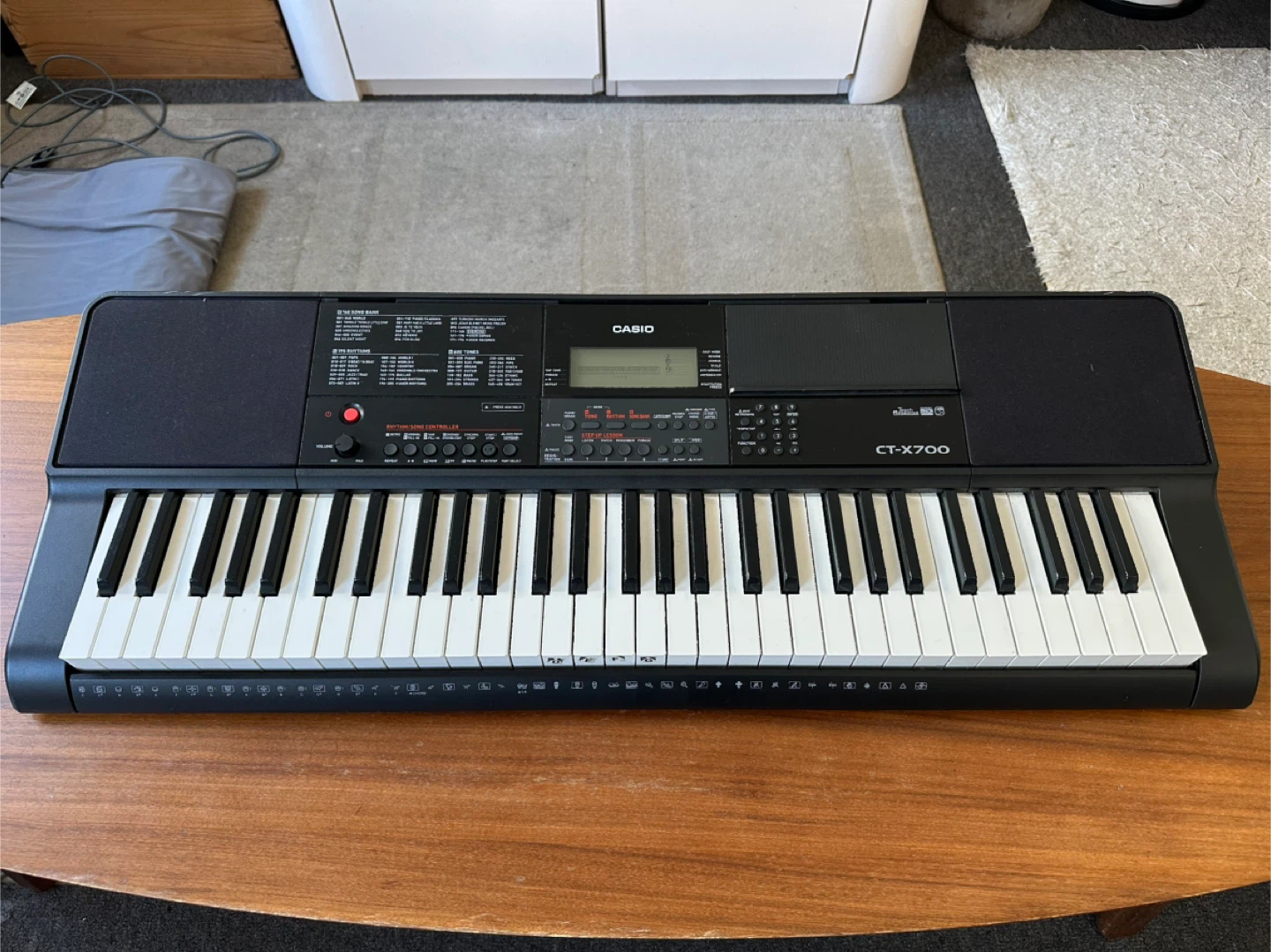 Casio CT-X700 Keyboard