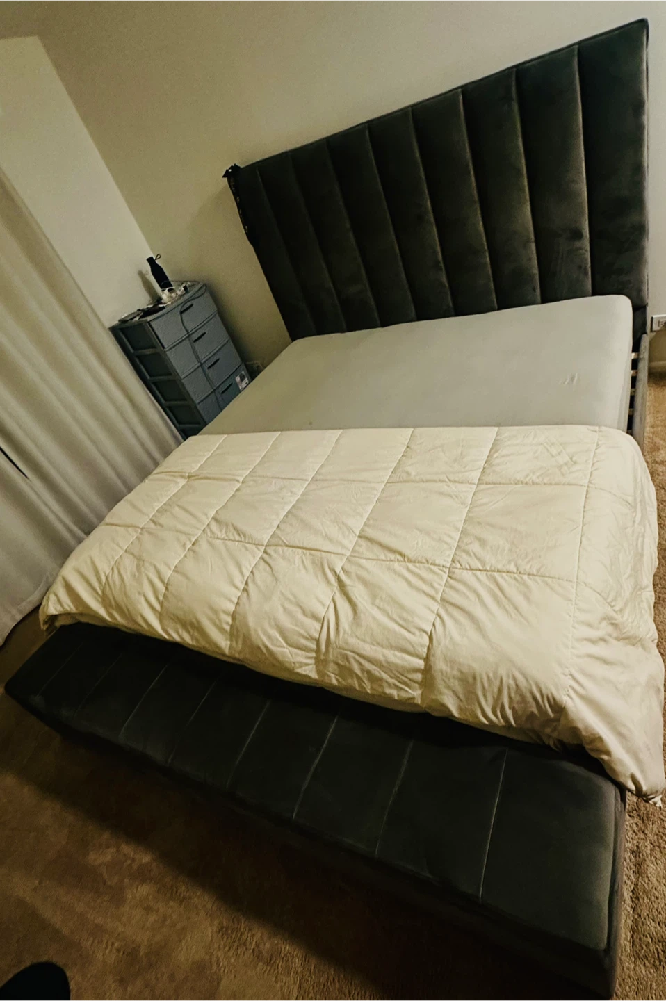 Gray Velvet King Bed with Storage - photo 5