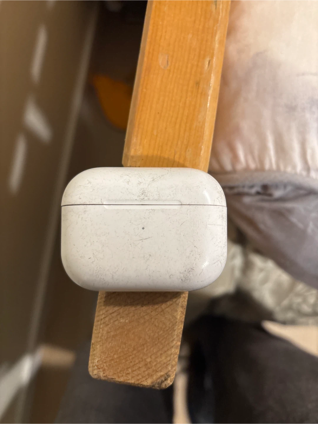 Used Apple AirPods Pro