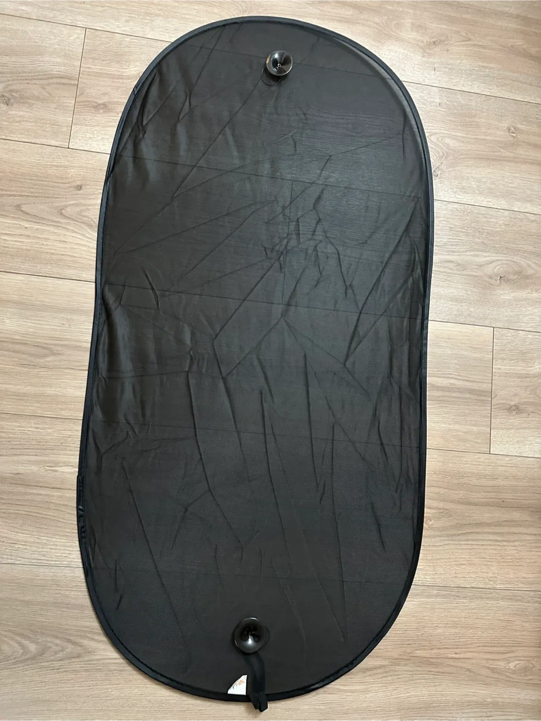 EcoNour Rear Windshield Sunshade - New! image indicator(2)