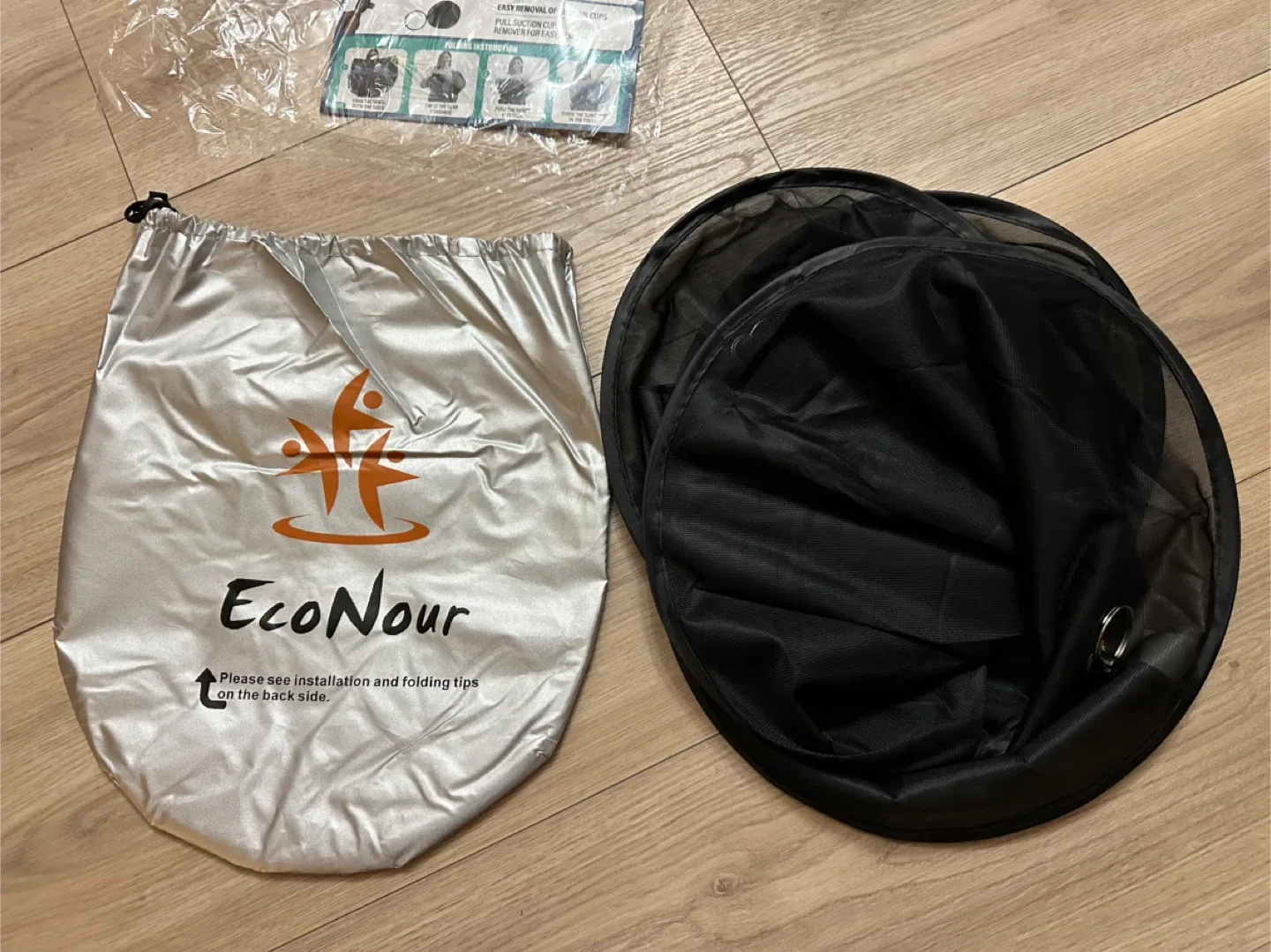 EcoNour Rear Windshield Sunshade - New! image indicator(3)