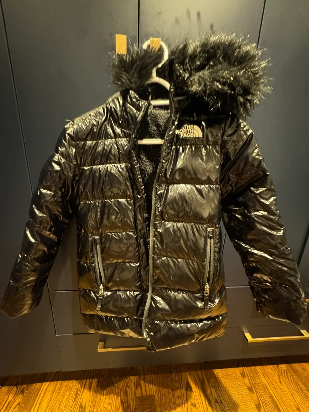 The North Face Girls' Puffer Jacket Size S image indicator(2)