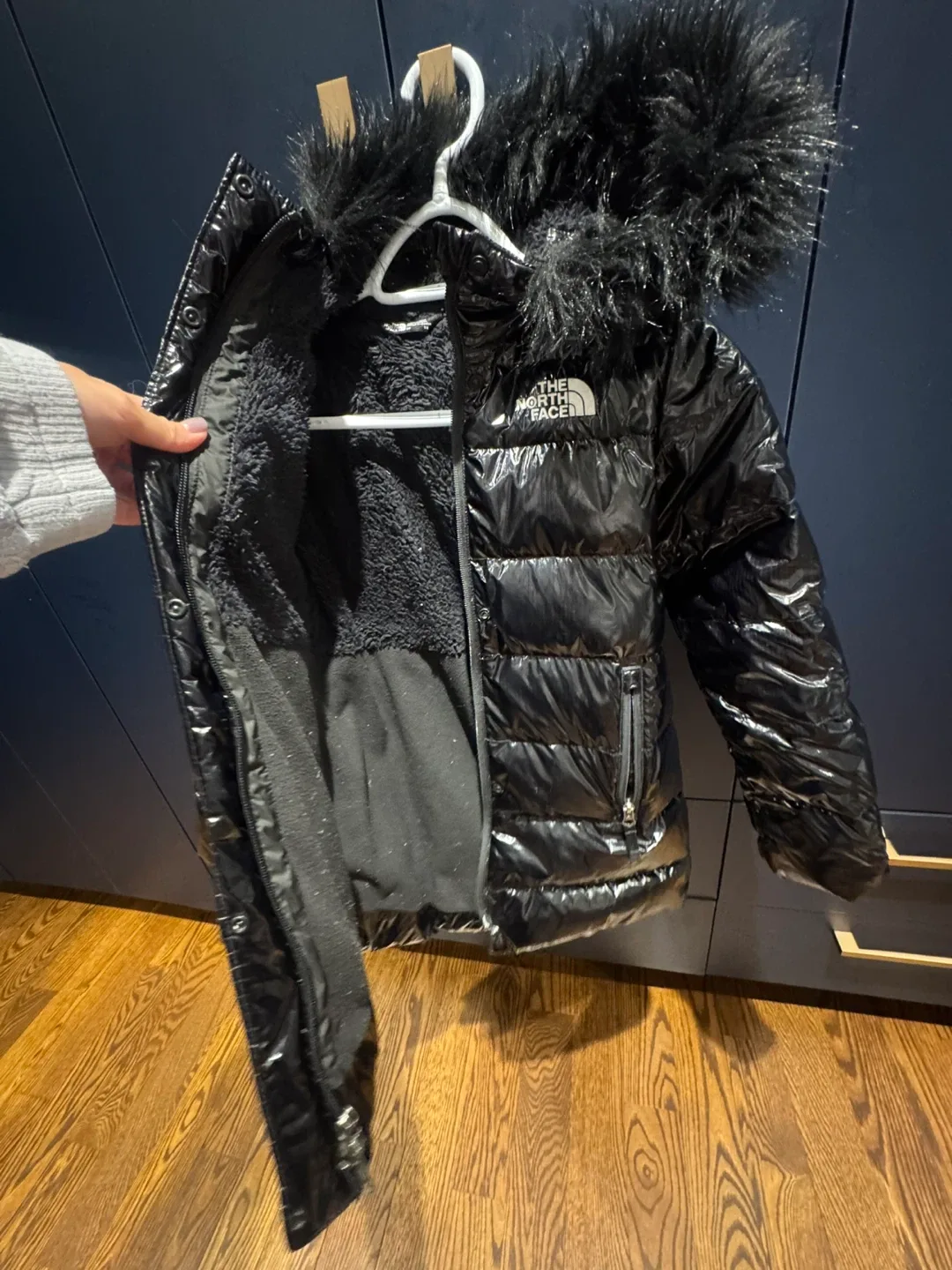 The North Face Girls' Puffer Jacket Size S image indicator(4)