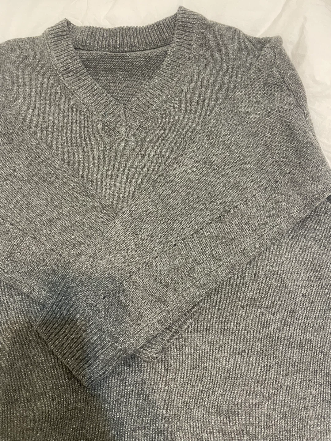 Grey V-Neck Knit Sweater - photo 4