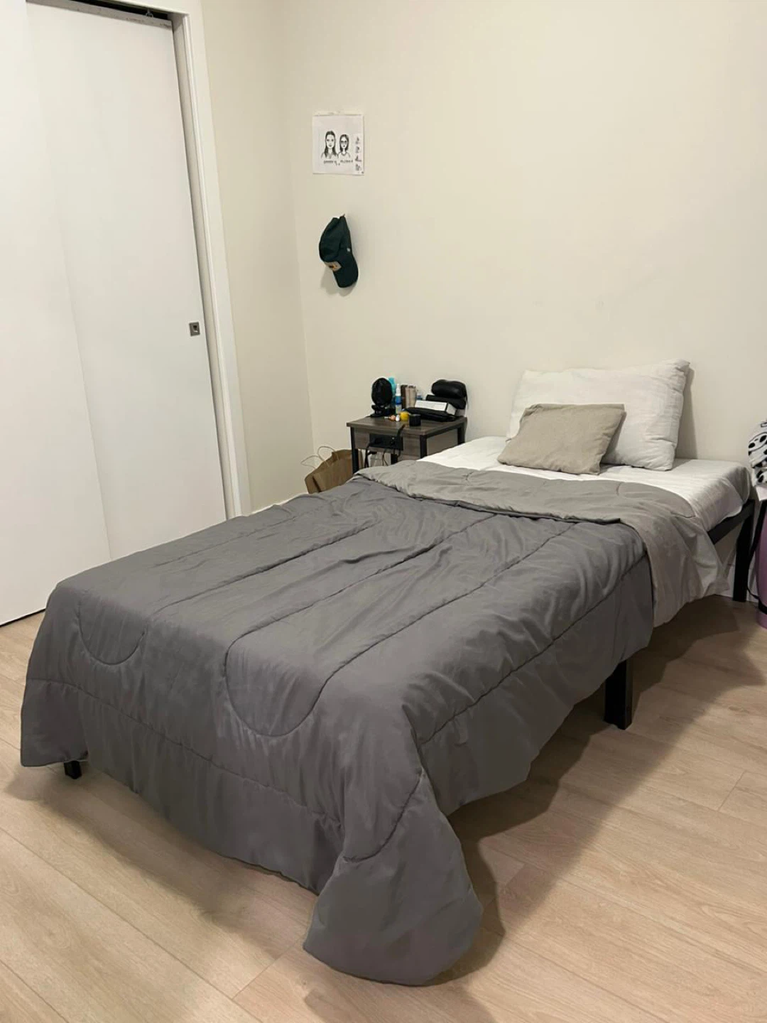 2 Single Bed Frame with Mattress - photo 2