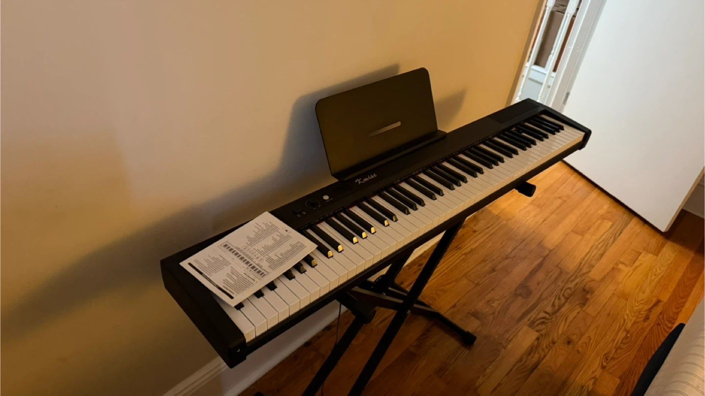 Kmise Digital Piano