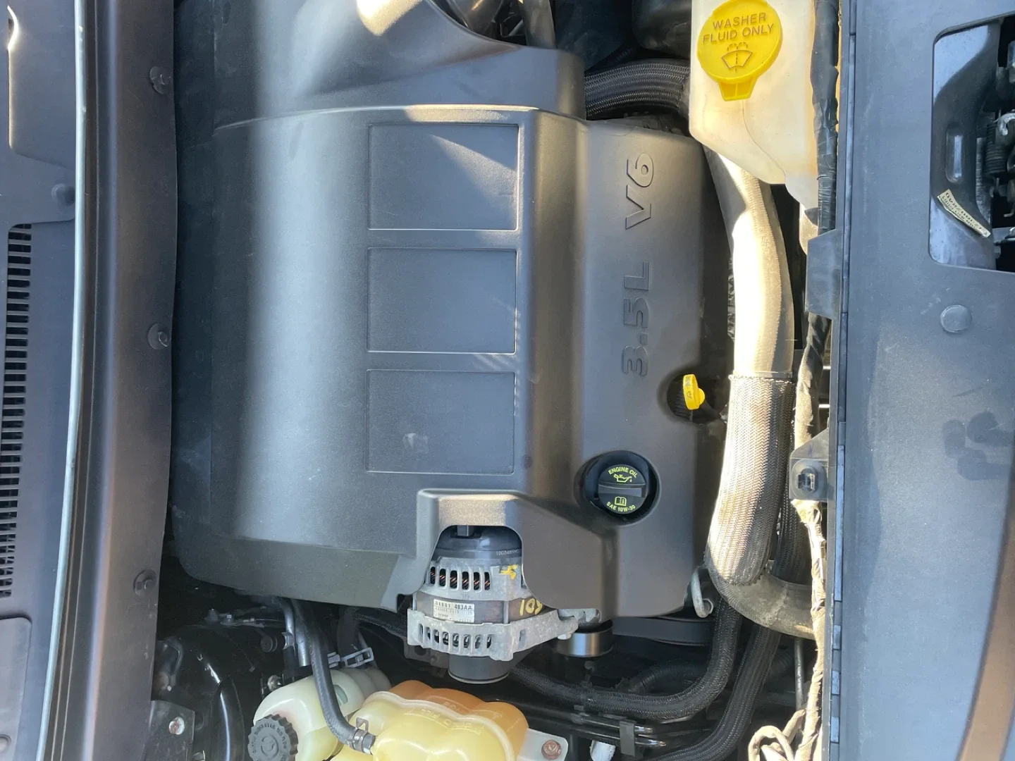 Black Dodge Journey SXT image indicator(7)