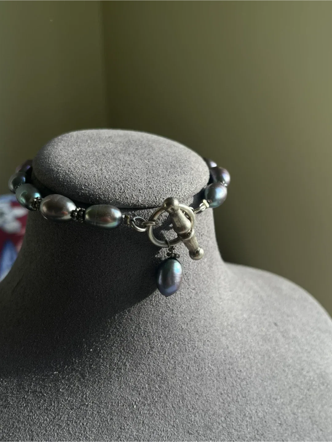 Sterling silver & real pearl toggle clap bracelet. thumbnail