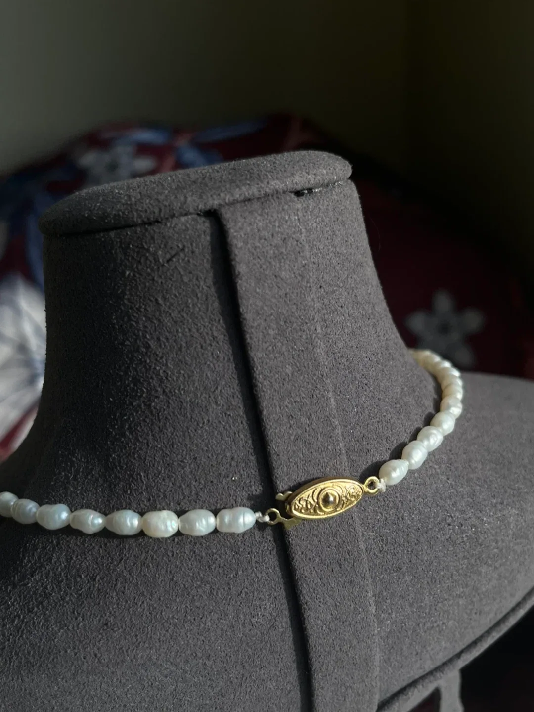 Freshwater white pearl necklace image indicator(2)