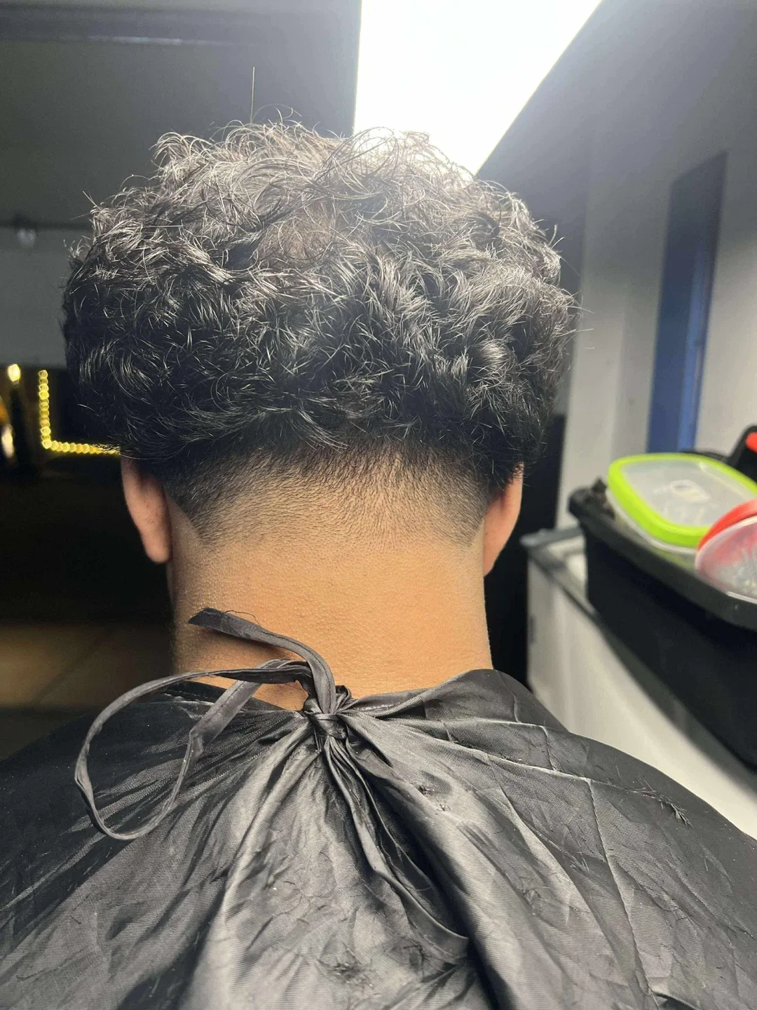 Looking for haircut models image indicator(9)