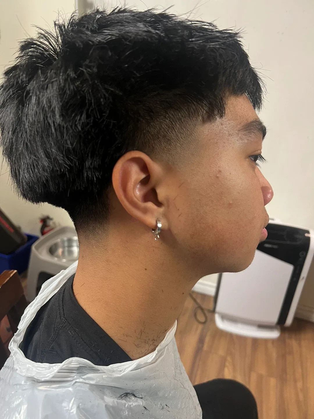 Looking for haircut models image indicator(7)