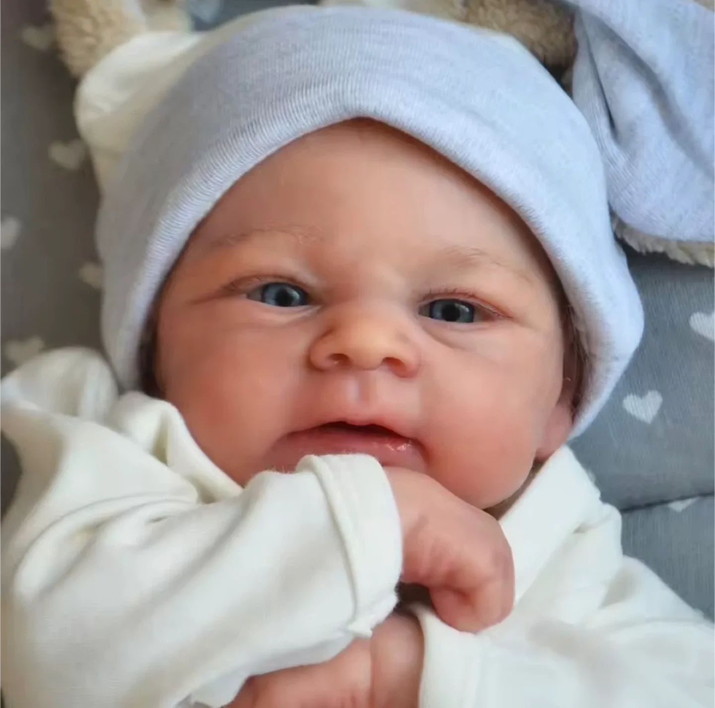 Poupée Bébé Reborn - Réconfort et Tendresse image indicator(3)