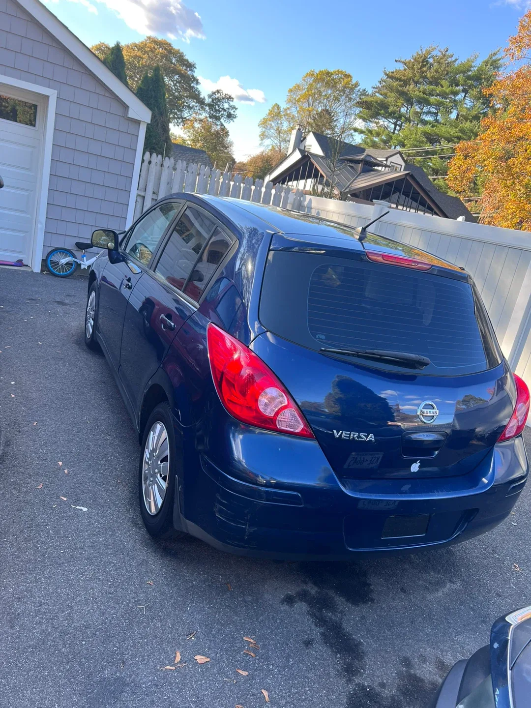 Used 2008 Nissan Versa - Blue image indicator(8)