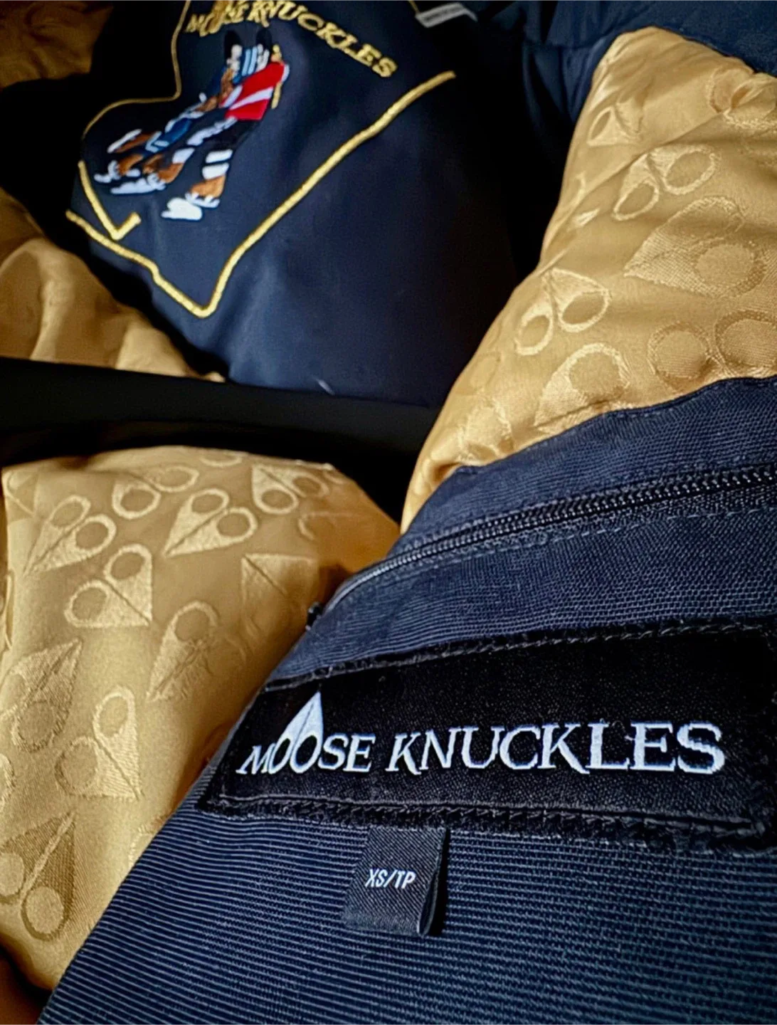 Moose Knuckles Gold Stirling Parka - Navy/Black - Men’s XS image indicator(7)