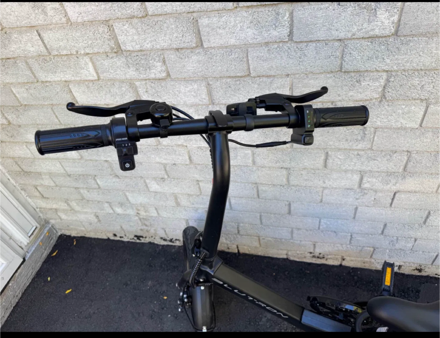 Blutron EB350F 350W Foldable EBike image indicator(2)