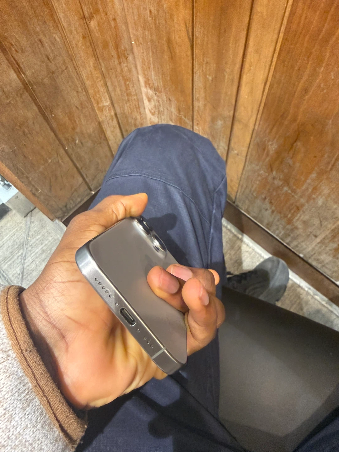 Apple iPhone 15 Pro Silver - photo 5