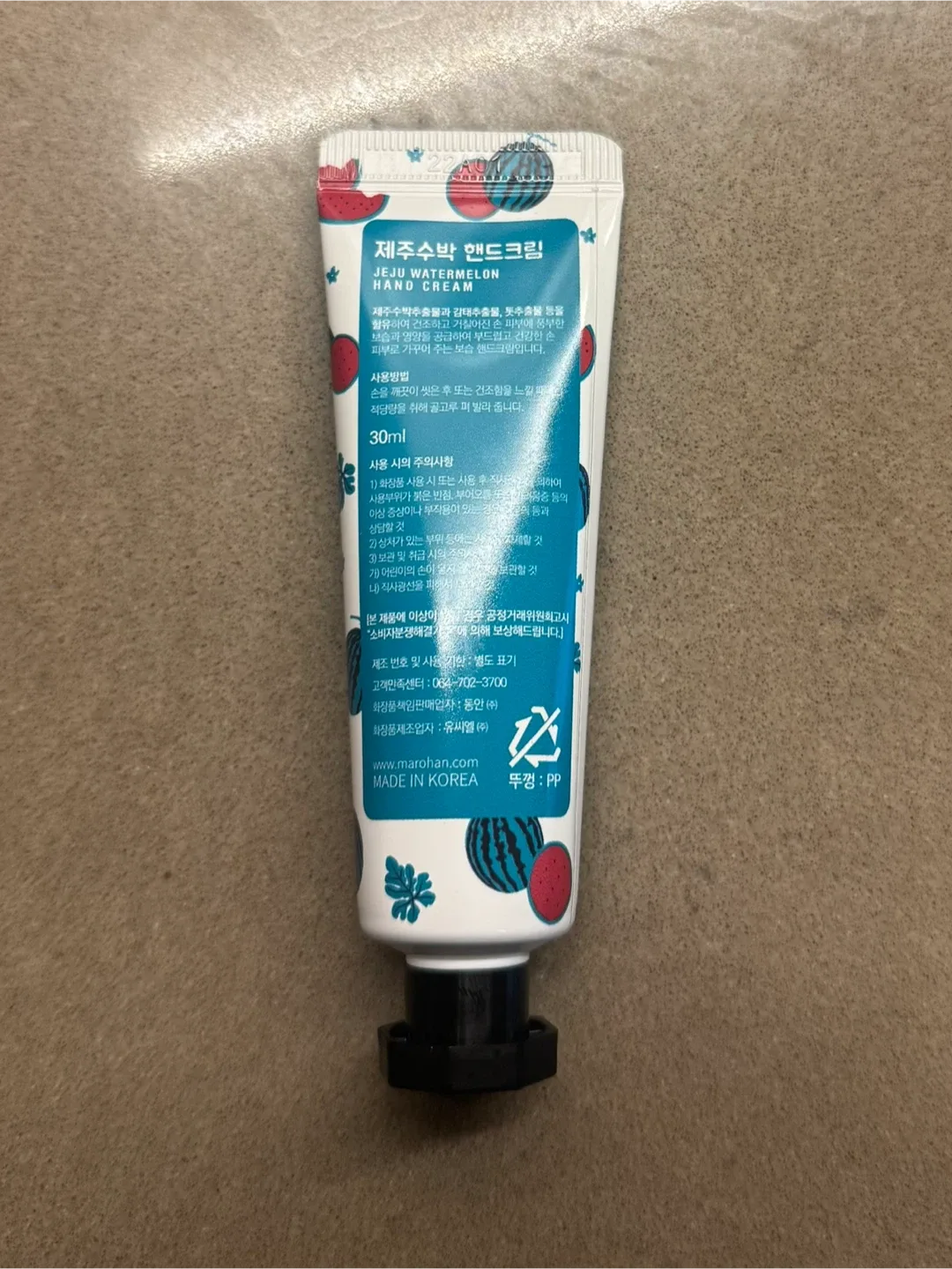 New Marohan Jeju Watermelon Hand Cream (30ml) image indicator(2)