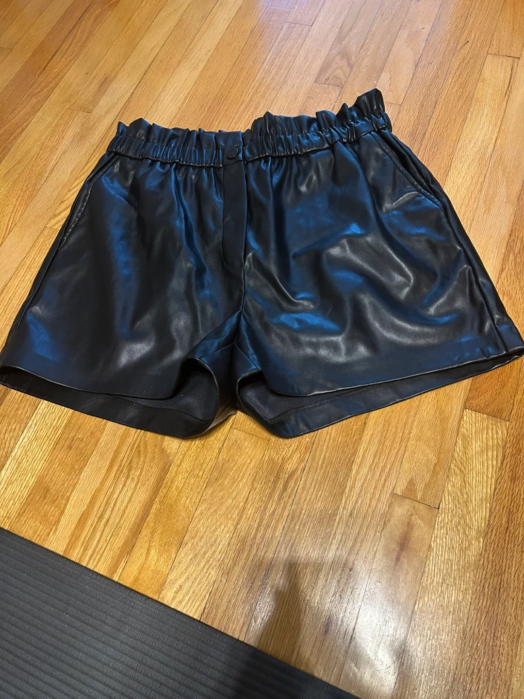 Zara Faux Leather Black Shorts with pockets