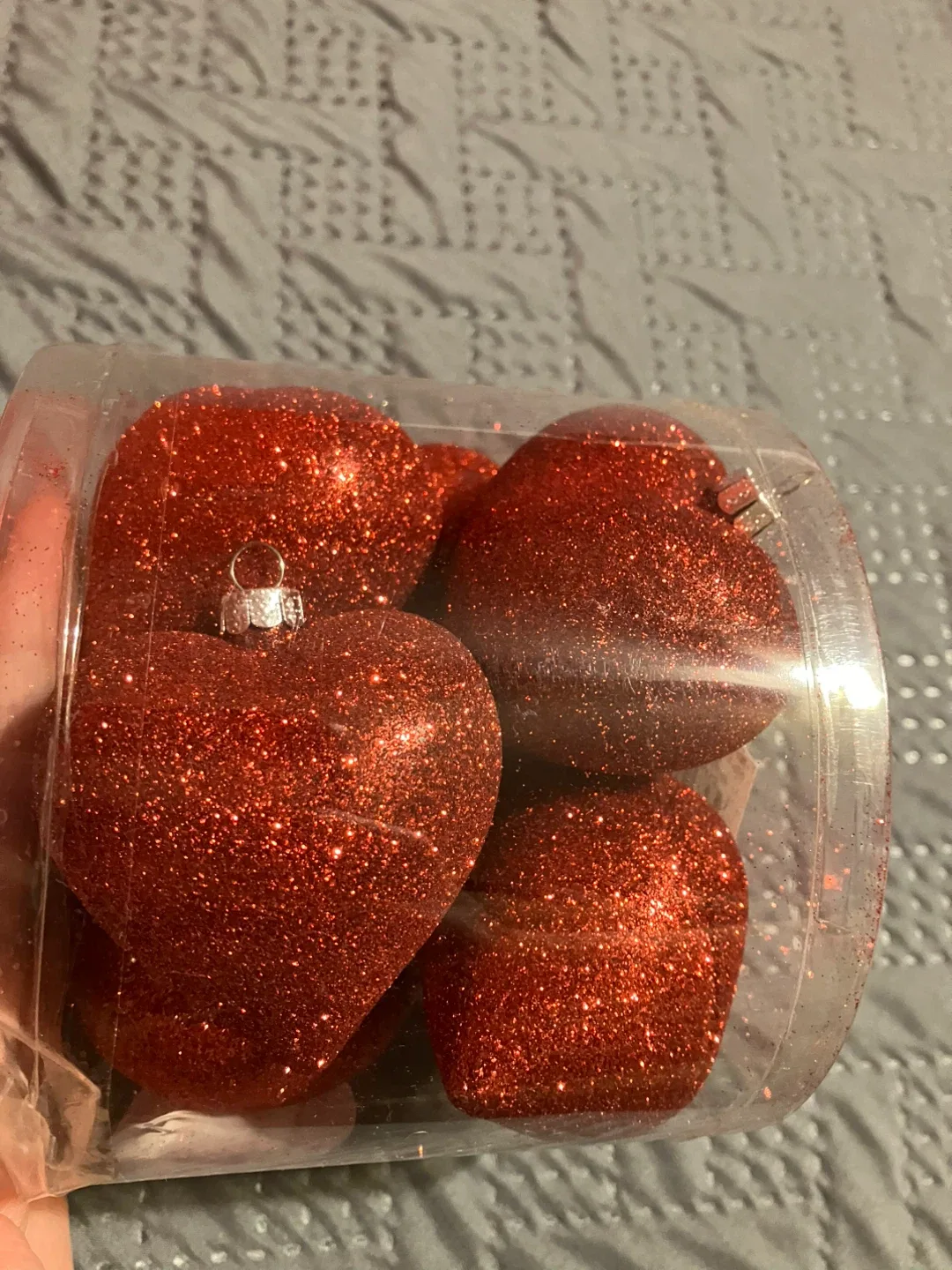 Red heart Ornaments image indicator(2)