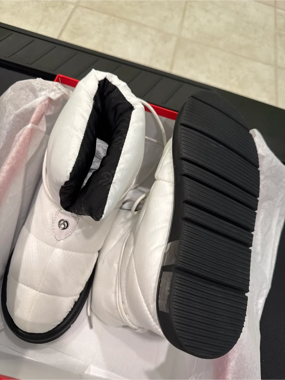 New Yaelle White Nylon Boots - Size 5 image indicator(3)