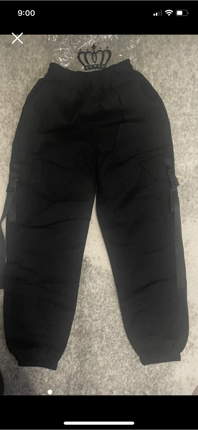 Black Cargo Pants with Straps image indicator(5)