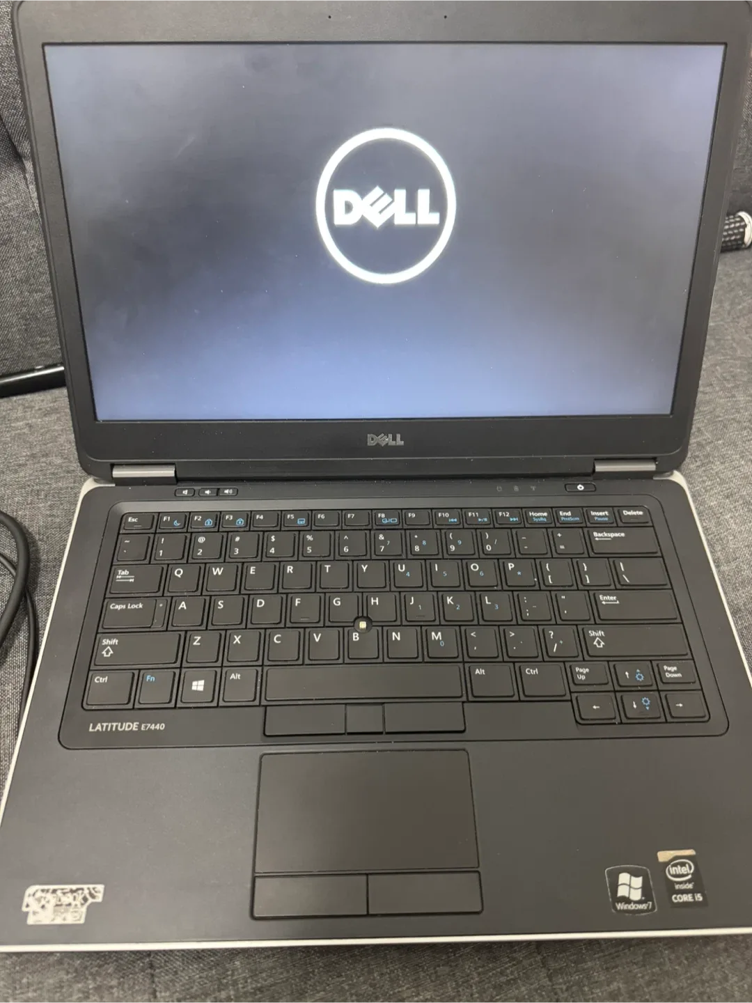 Dell Latitude E7440 Laptop image indicator(4)