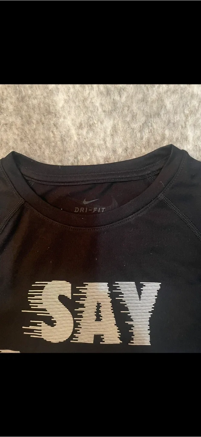 Nike Dri-FIT Black T-Shirt thumbnail