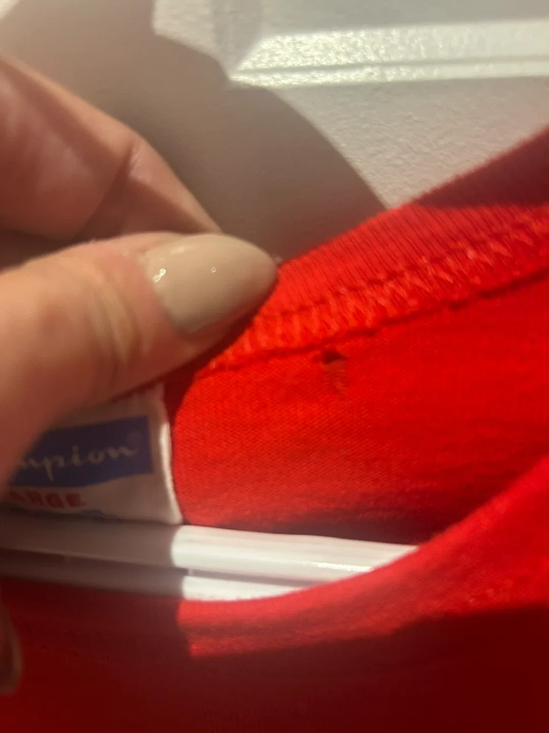 Champion Red T-Shirt - Size Large image indicator(4)